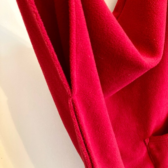 LeModa Cape - Picture 5 of 13